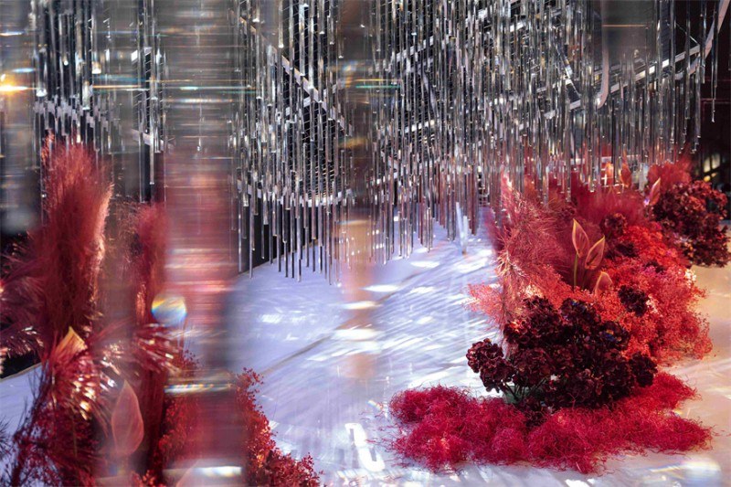 北京金融街丽思卡尔顿酒店倾呈「LIBERT_」2023春季婚礼秀 3