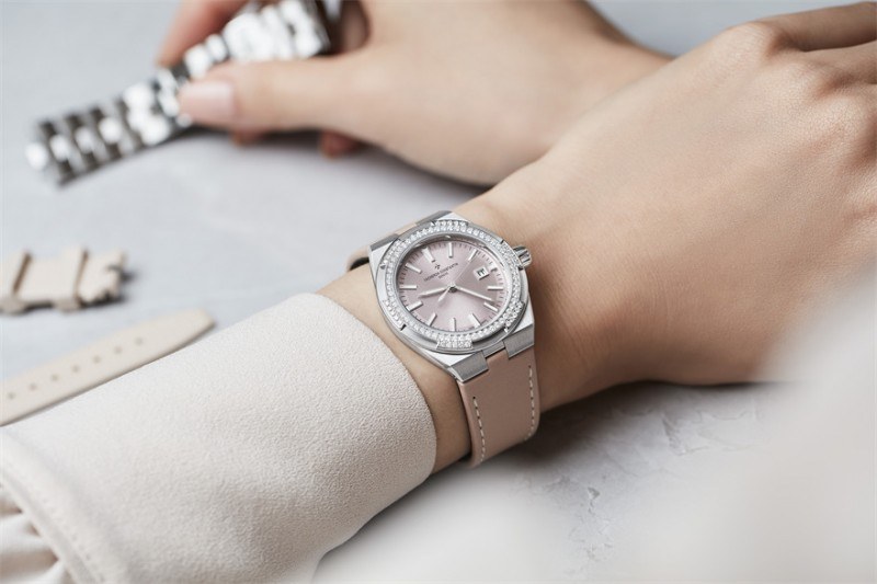 Overseas 纵横四海系列自动上链腕表_4605V_200A_B971_1