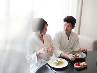 {"ARInfo":{"IsUseAR":false},"Version":"1.0.0","MakeupInfo":{"IsUseMakeup":false},"FaceliftInfo":{"IsChangeEyeLift":false,"IsChangeFacelift":false,"IsChangePostureLift":false,"IsChangeNose":false,"IsChangeFaceChin":false,"IsChangeMouth":false,"IsChangeThinFace":true},"BeautyInfo":{"SwitchMedicatedAcne":false,"IsAIBeauty":false,"IsBrightEyes":false,"IsSharpen":false,"IsOldBeauty":false,"IsReduceBlackEyes":false},"HandlerInfo":{"AppName":2},"FilterInfo":{"IsUseFilter":false}}